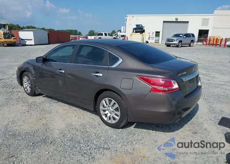 2013 Nissan Altima 2.5 S z USA, uszkodzony, nr VIN 1N4AL3AP6DC251057